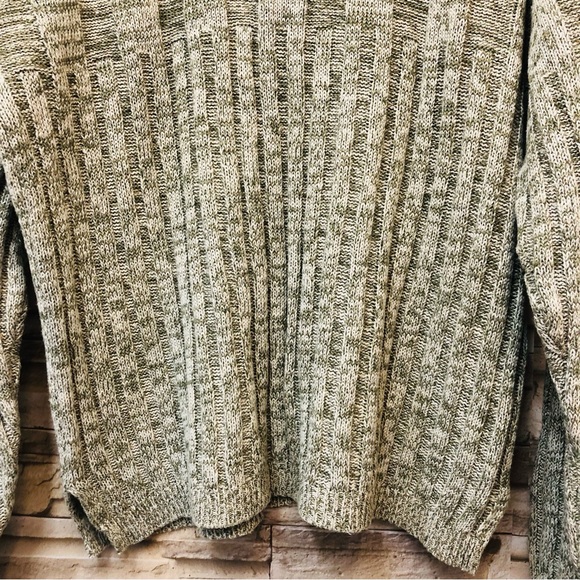 Vintage Xtreme Gear Grey Knit Sweater Mens XLarge. - Picture 11 of 12